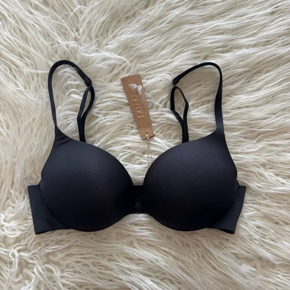 Skims Ultimate Push up Plunge Bra Onyx Size 30C - Picture 2 of 7